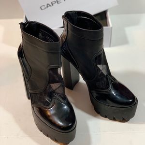 Cape Robbin PLATFORM HEELS
